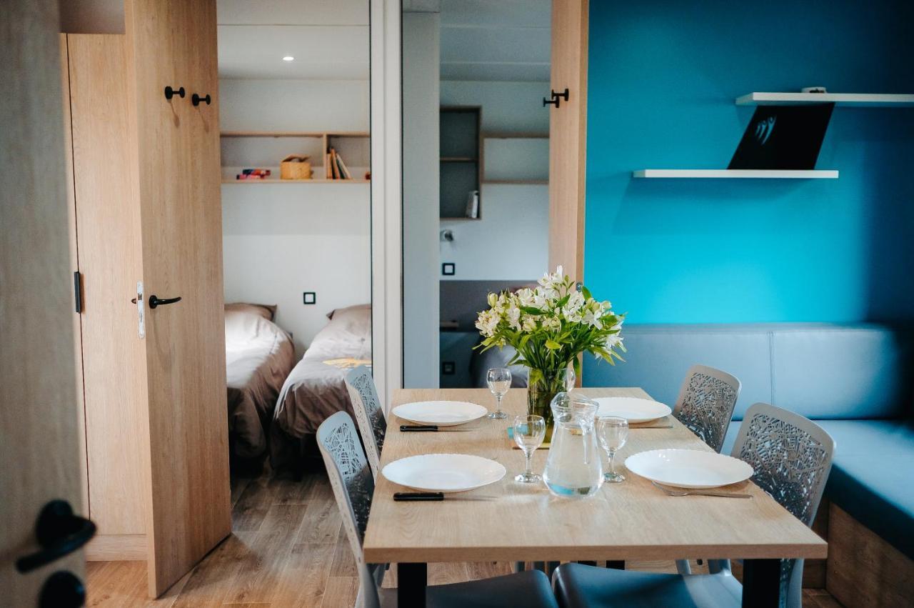 Mobil Home Xxl 4 Chambres - Camping Ostrea Allards Zewnętrze zdjęcie